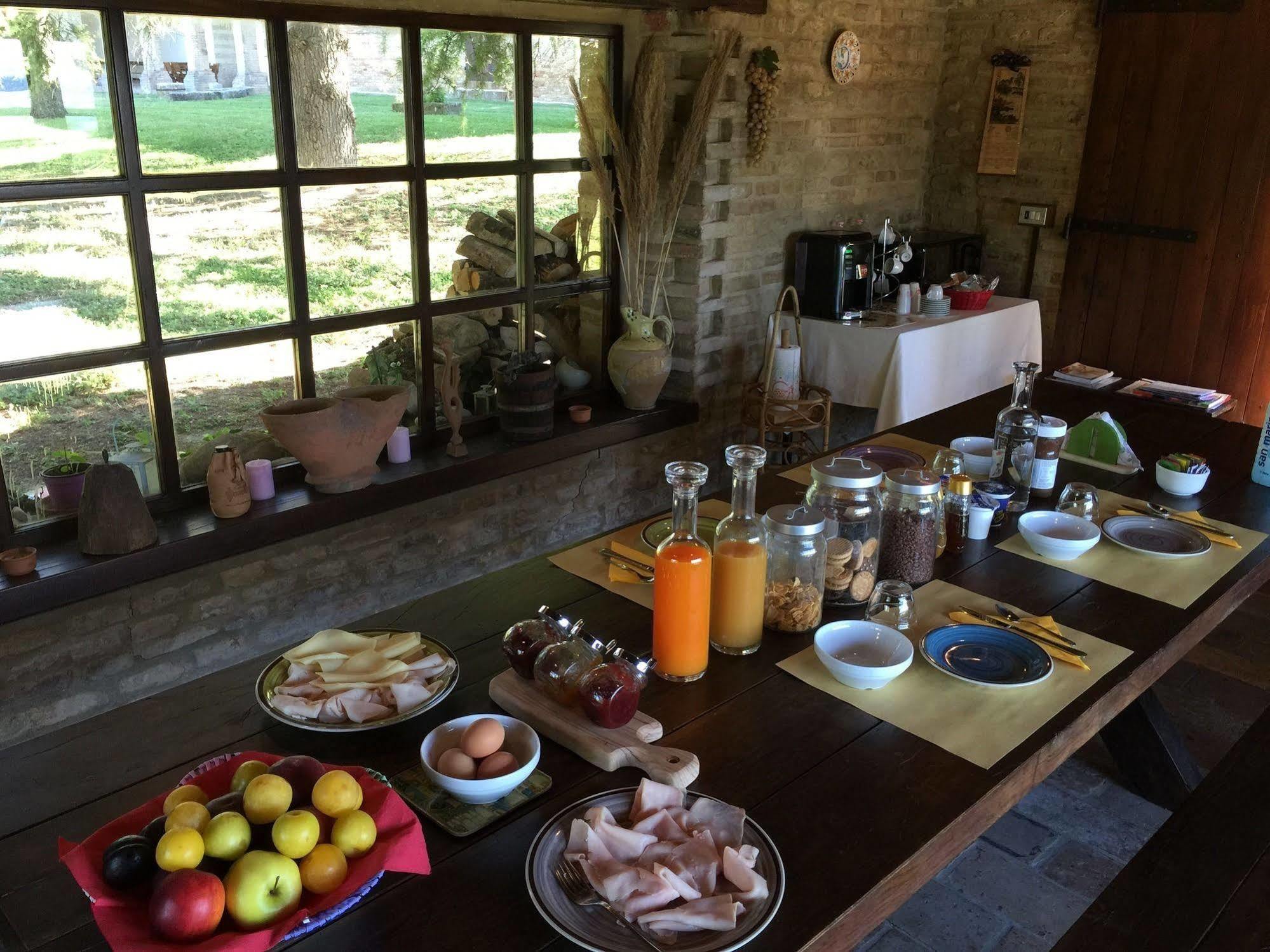 Convento Di San Francesco Mondaino Bed & Breakfast Eksteriør bilde