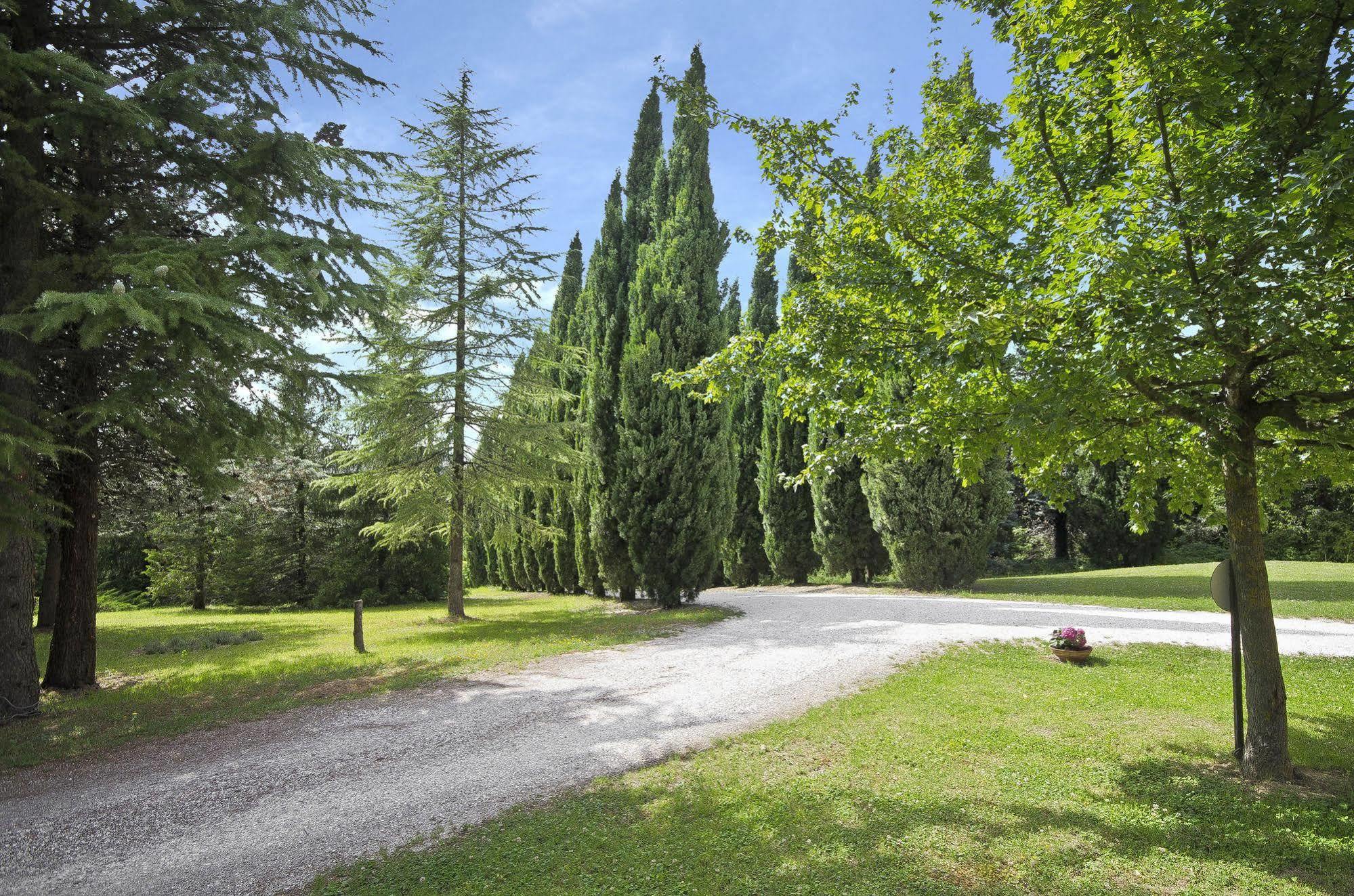 Convento Di San Francesco Mondaino Bed & Breakfast Eksteriør bilde